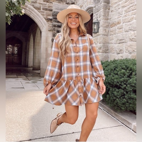 Super Cute Plaid Baby Doll Drop Waist Dress - Size Medium 🔥🔥🔥 HOST PICK 🔥🔥🔥 - Picture 1 of 7